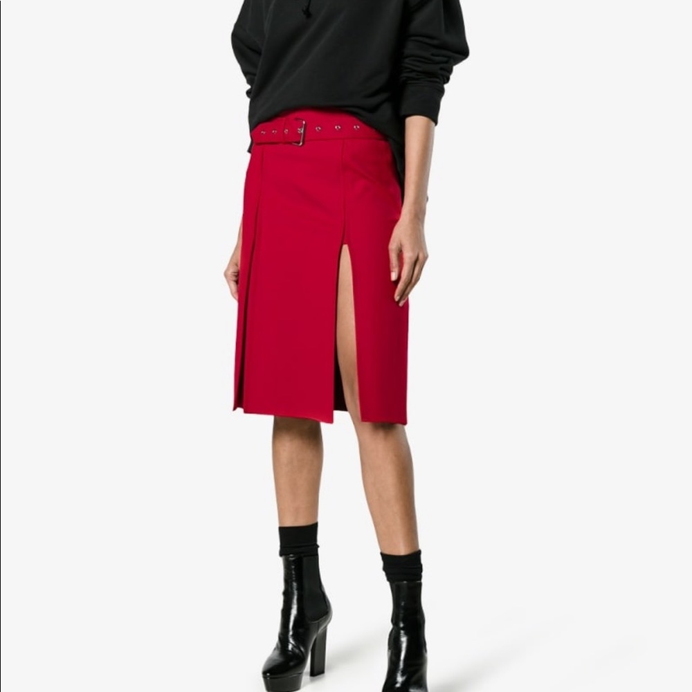New Pleated Kilt-style with Front Splits Skirt